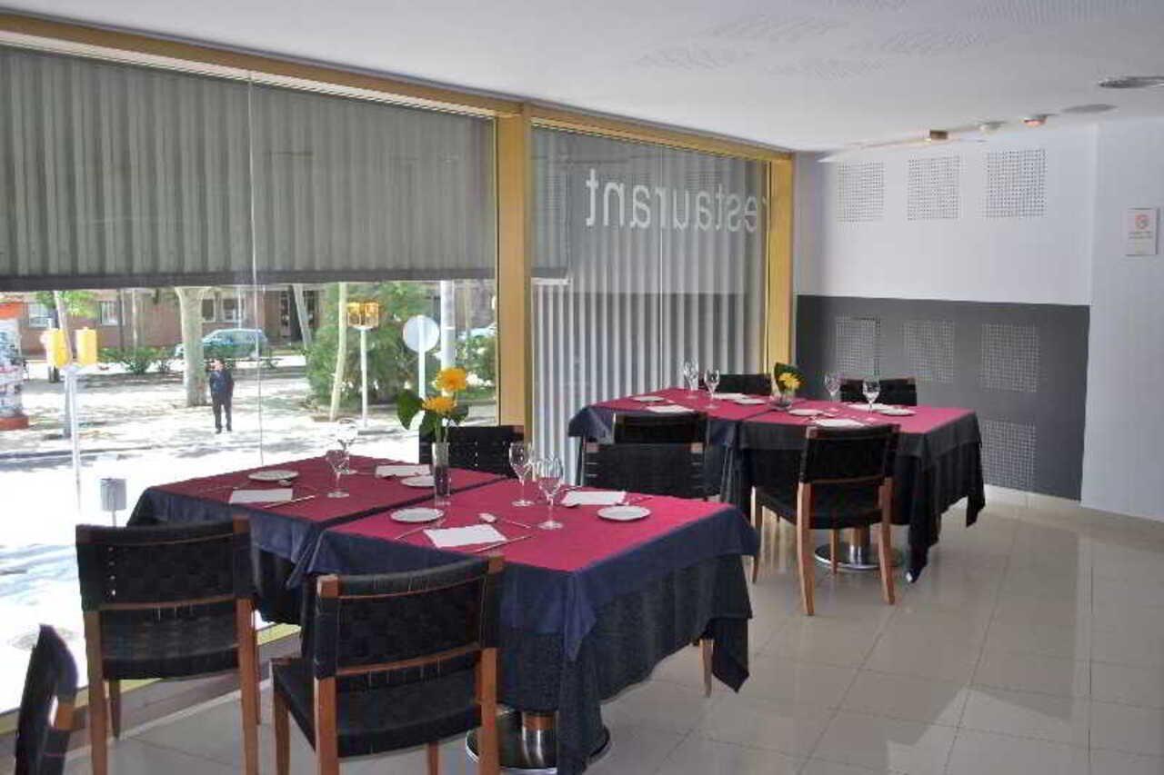 Hotel Ciutat Igualada Ngoại thất bức ảnh