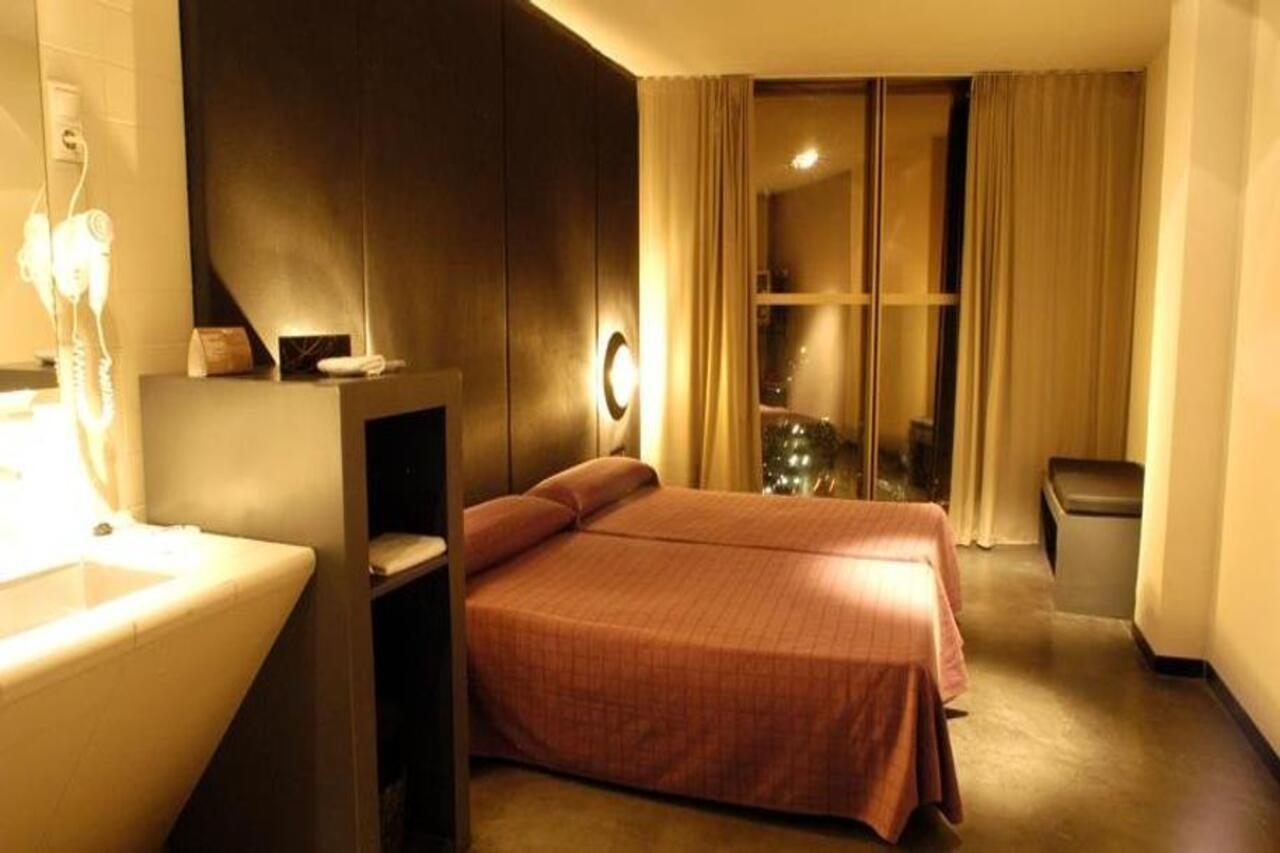 Hotel Ciutat Igualada Ngoại thất bức ảnh