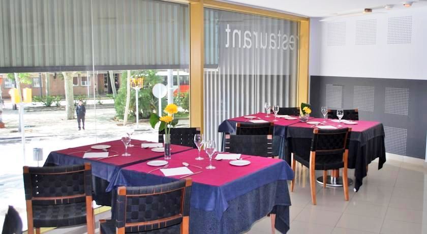 Hotel Ciutat Igualada Ngoại thất bức ảnh